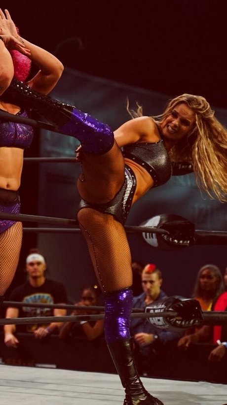 Anna Jay exclusive actress photo