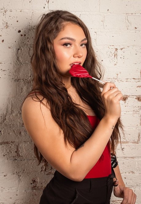 ebony smoking onlyfans xxx picture