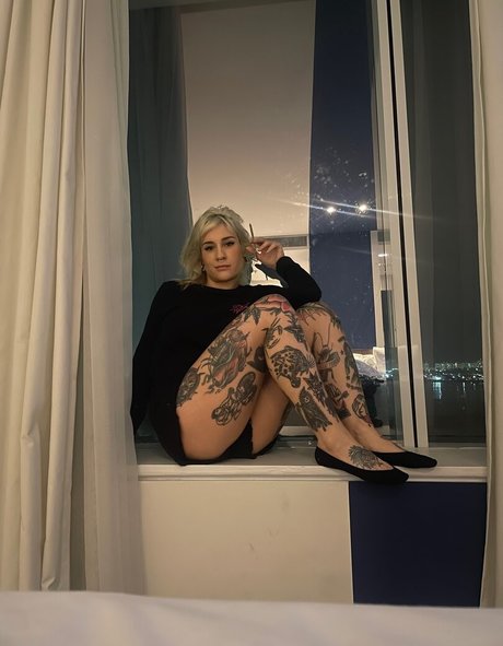 Mariana Ayres top star pic