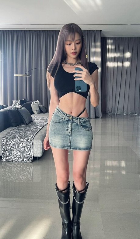 cathrynli pornstar nudes archive