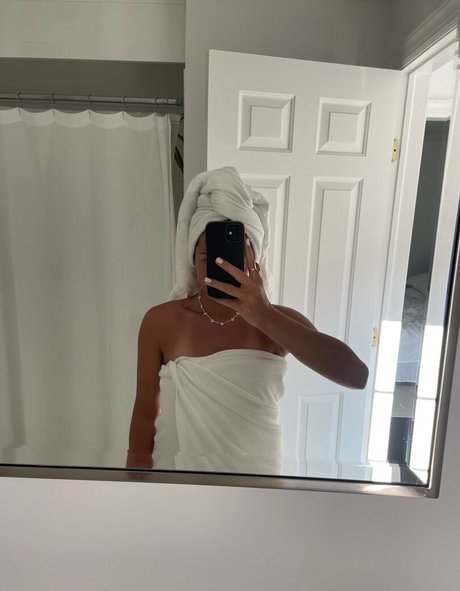 Ailish Morrison pornstar nice pic