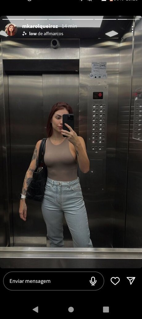 Karol Queiroz model erotic photo