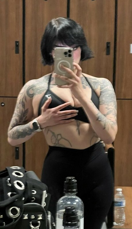 Redroomromance star nudes gallery