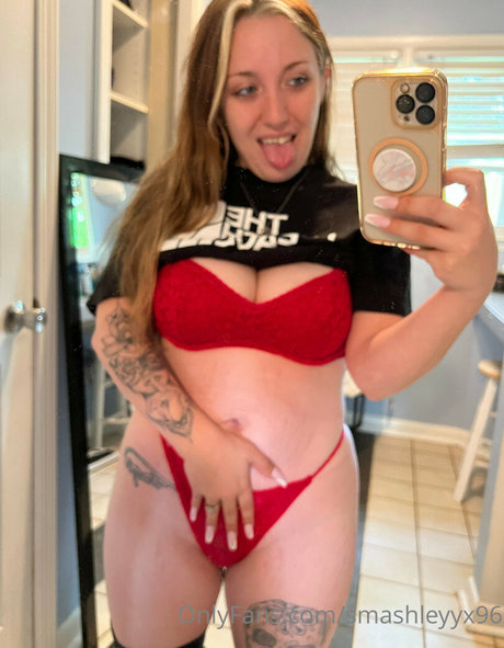 smashleyyx96 sex actress img