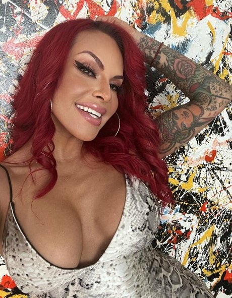 TS Foxxy pretty star galleries