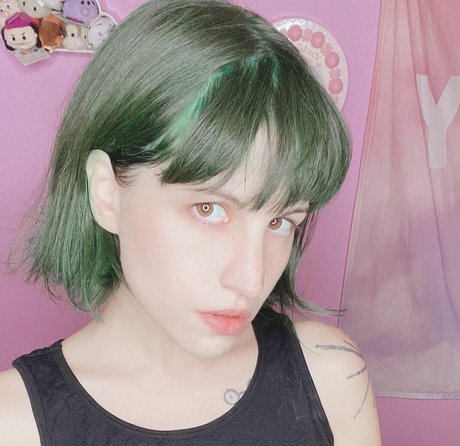 Aril s Chest pornstar exclusive gallery