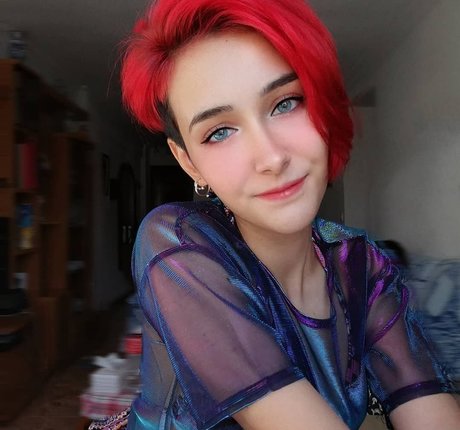 Nyukix top model pictures