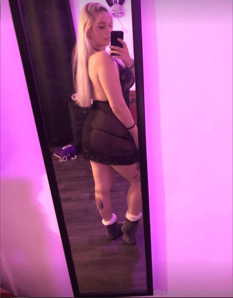 MaimyNyan model best pictures