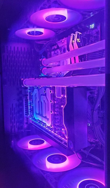 curvy nude onlyfans hd picture