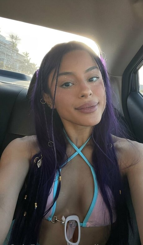 sterlingtorress star beautiful pic