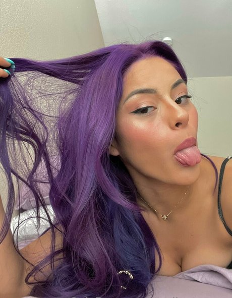 sterlingtorress model perfect picture