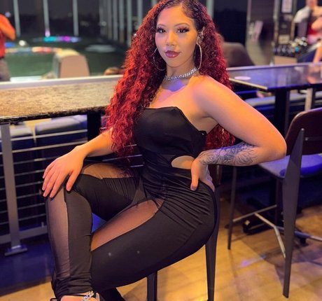 Kiah Dream pornstar sexy pics