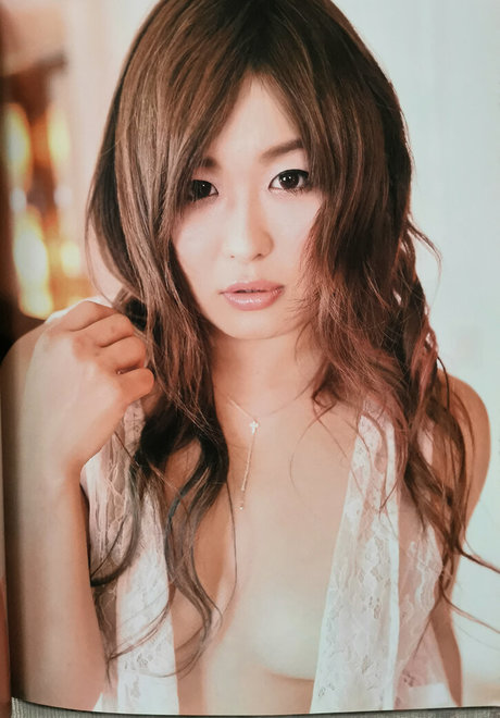 Iyo Sky erotic actress images