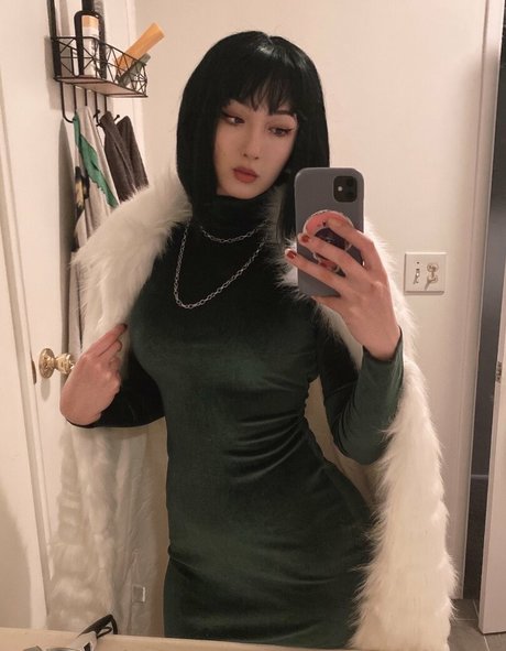 Caytie Cosplay nude star gallery