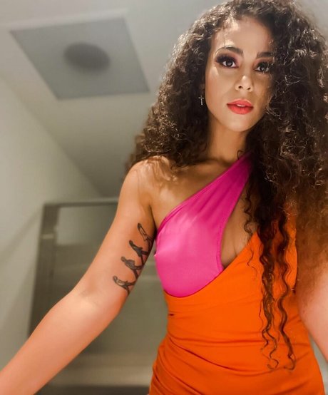 Samantha Irvin Profile pic