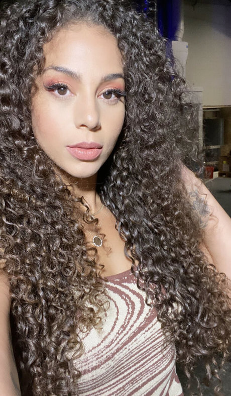 Samantha Irvin pornographic star gallery