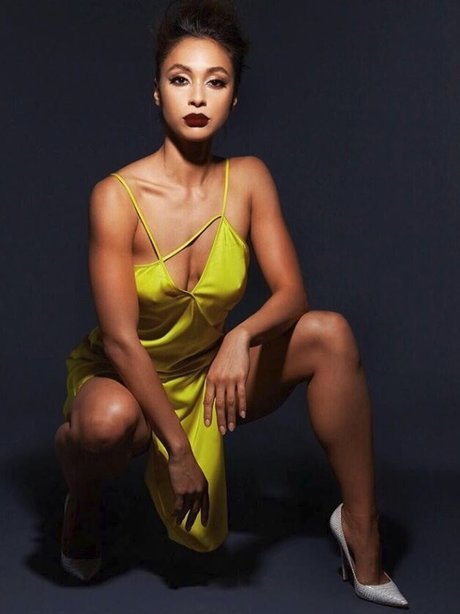 Lindsey Morgan nude star photos