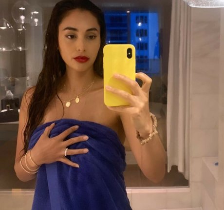 Lindsey Morgan nice star images