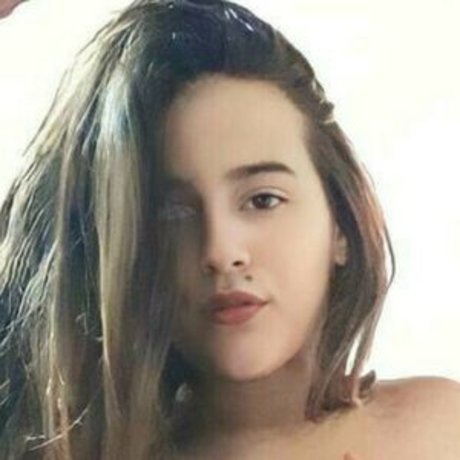 Brendaavasquez hot star images