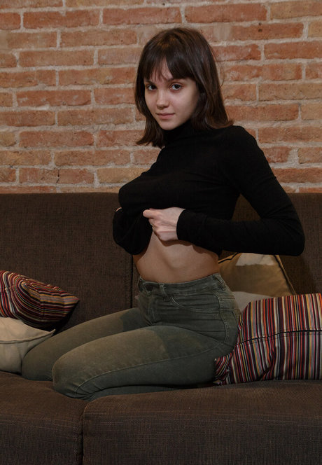 Zishy porn model pics