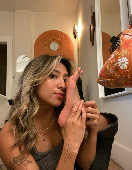 asiansmartsolesfree pornstar perfect img