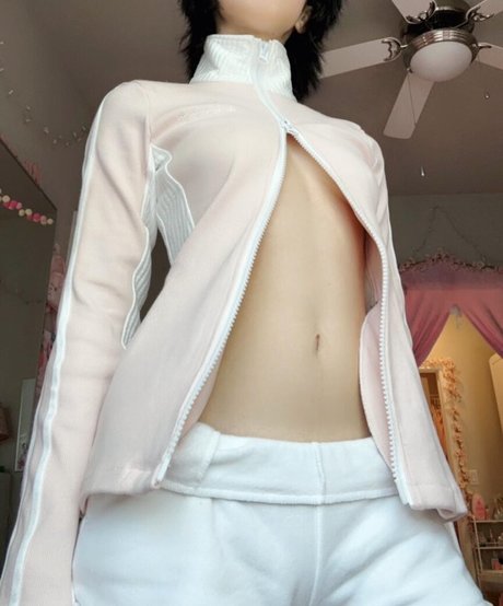 blushymallow xxx actress pictures