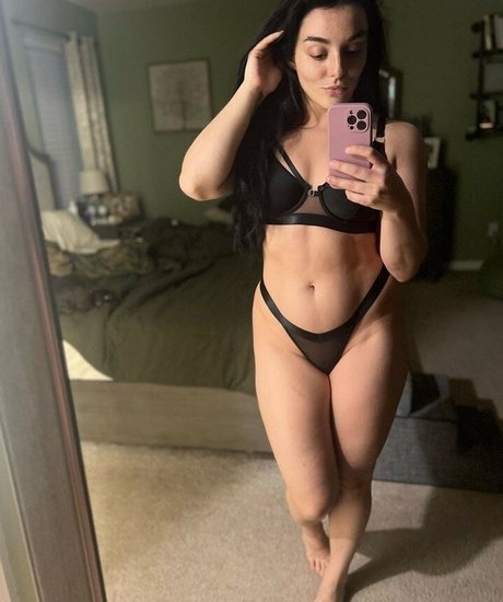 Deonna Purrazzo erotic star galleries
