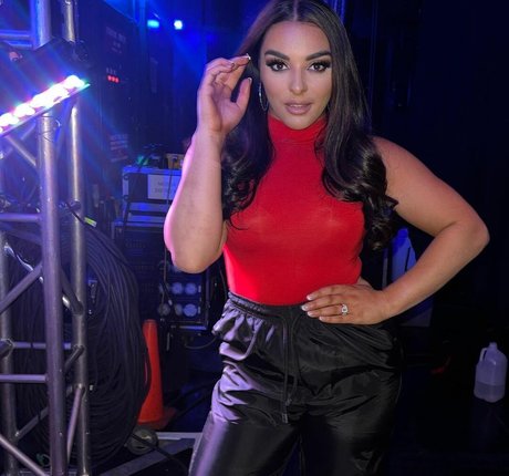 Deonna Purrazzo art model archive