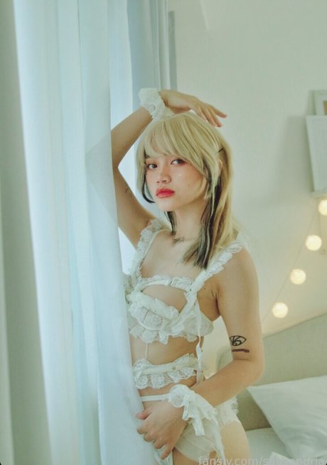 Sab Sangria model sexy photos