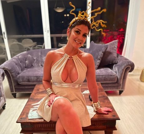 Monicest erotic star pics