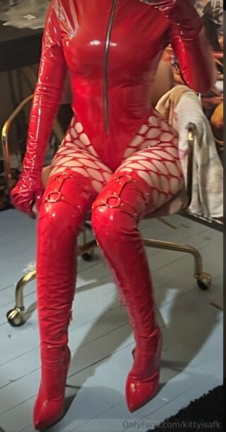 Korinonymous beautiful actress images