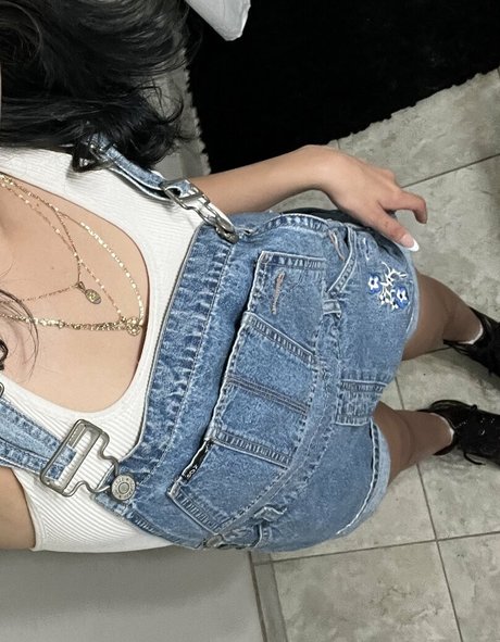 Erotiicaaa pornstar perfect image