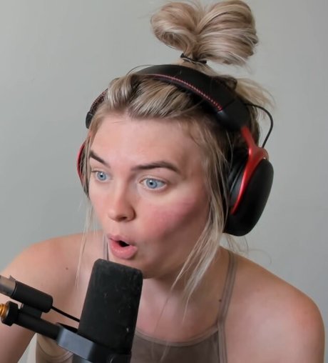 QTCinderella xxx model images