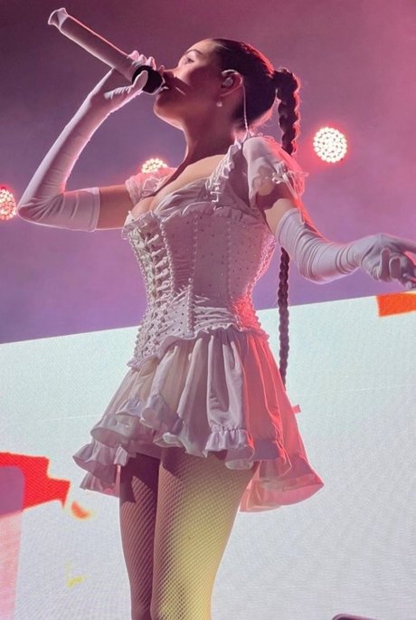 Madison Beer best model photos