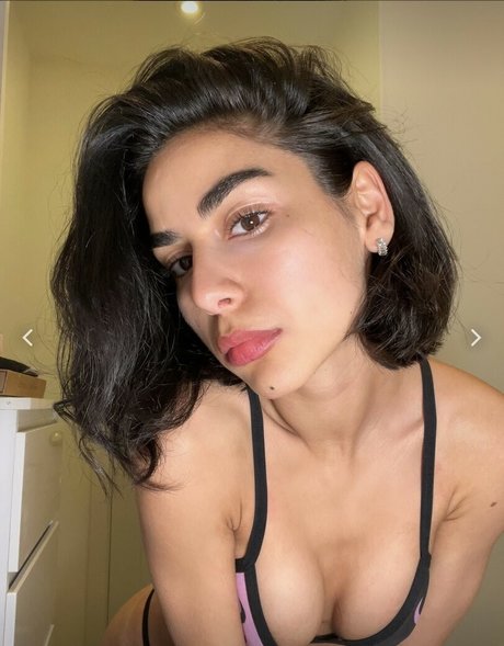 Kittenqueenpurs star nice pic