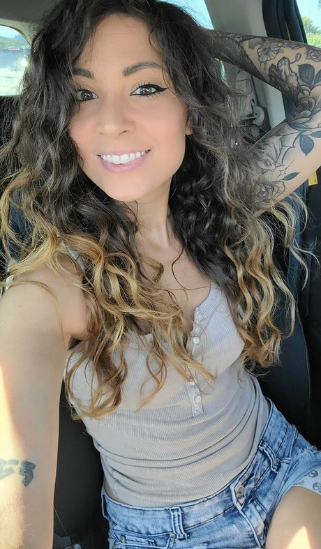 MelonieMac art pornstar gallery