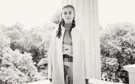 Olga Kurylenko star beautiful galleries