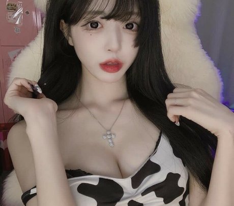 God__lita art model archive