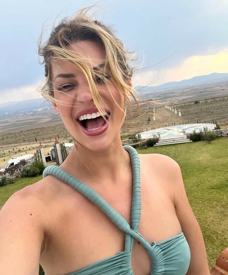 thick mature onlyfans art naked picture