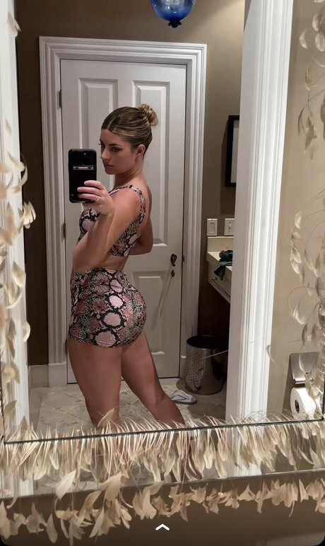 Hannah Stocking pornstar sex image