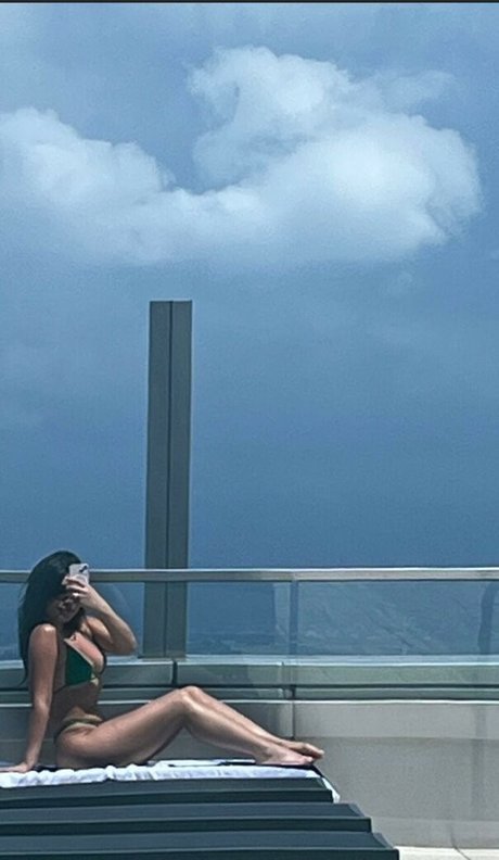 Julia Kelly pornstar art pic