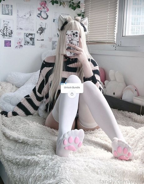 purrrik nude model pics