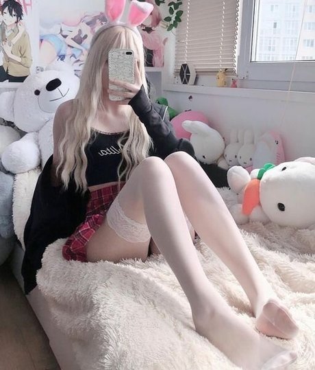 purrrik exclusive actress picture