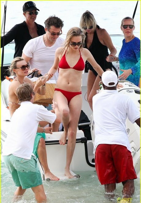 Cara Delevingne sexy pornstar archive