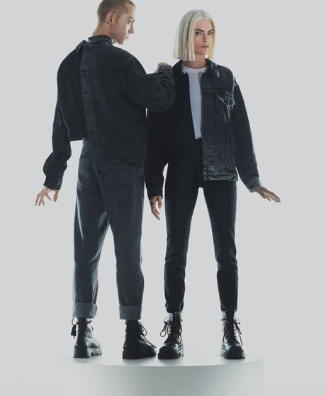 brunette petite onlyfans sexy nude pictures