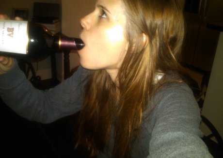 Kate Mara naked actress photo