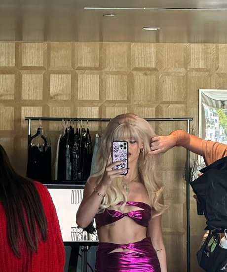 Loren Gray model sex images