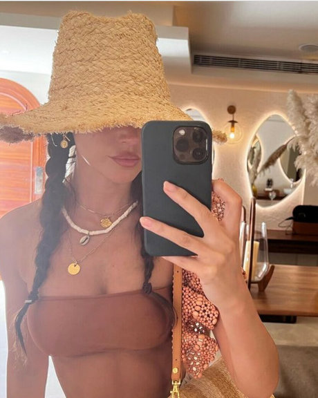 Michelle Keegan pretty pornstar pictures