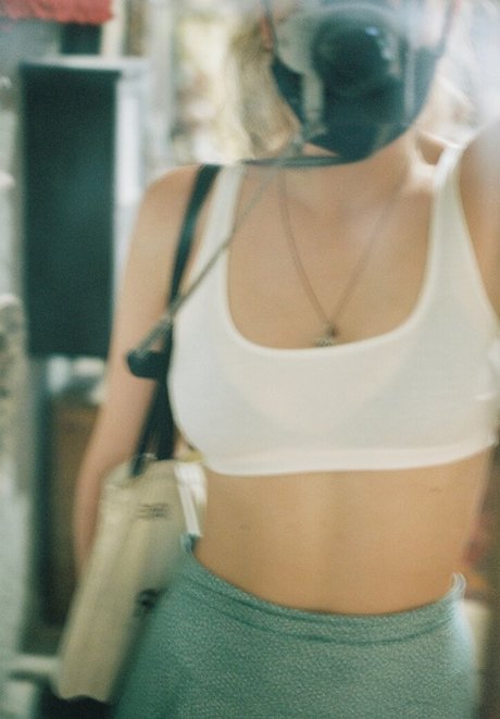 Berta Andrea Sndal hot star photo