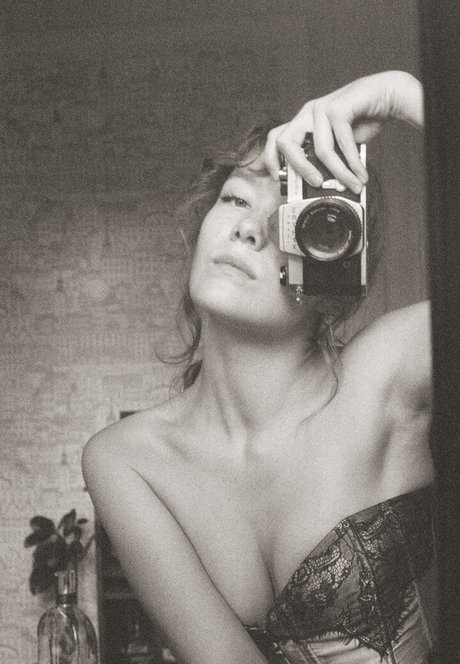 Berta Andrea Sndal high quality star photos